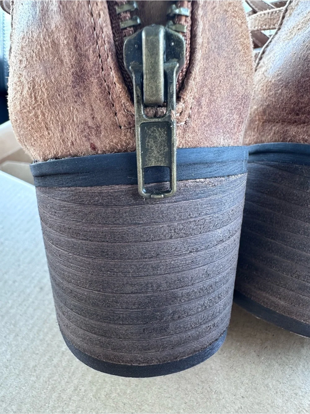 Coconuts by Matisse Neptune Tan Suede Gladiator Sandals Size 9M NIB